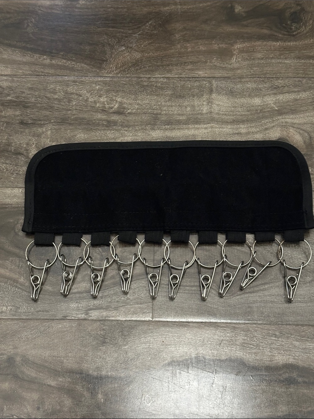 Black woMen's Multi-Clip Accessory Organizer - 10 Metal Clips